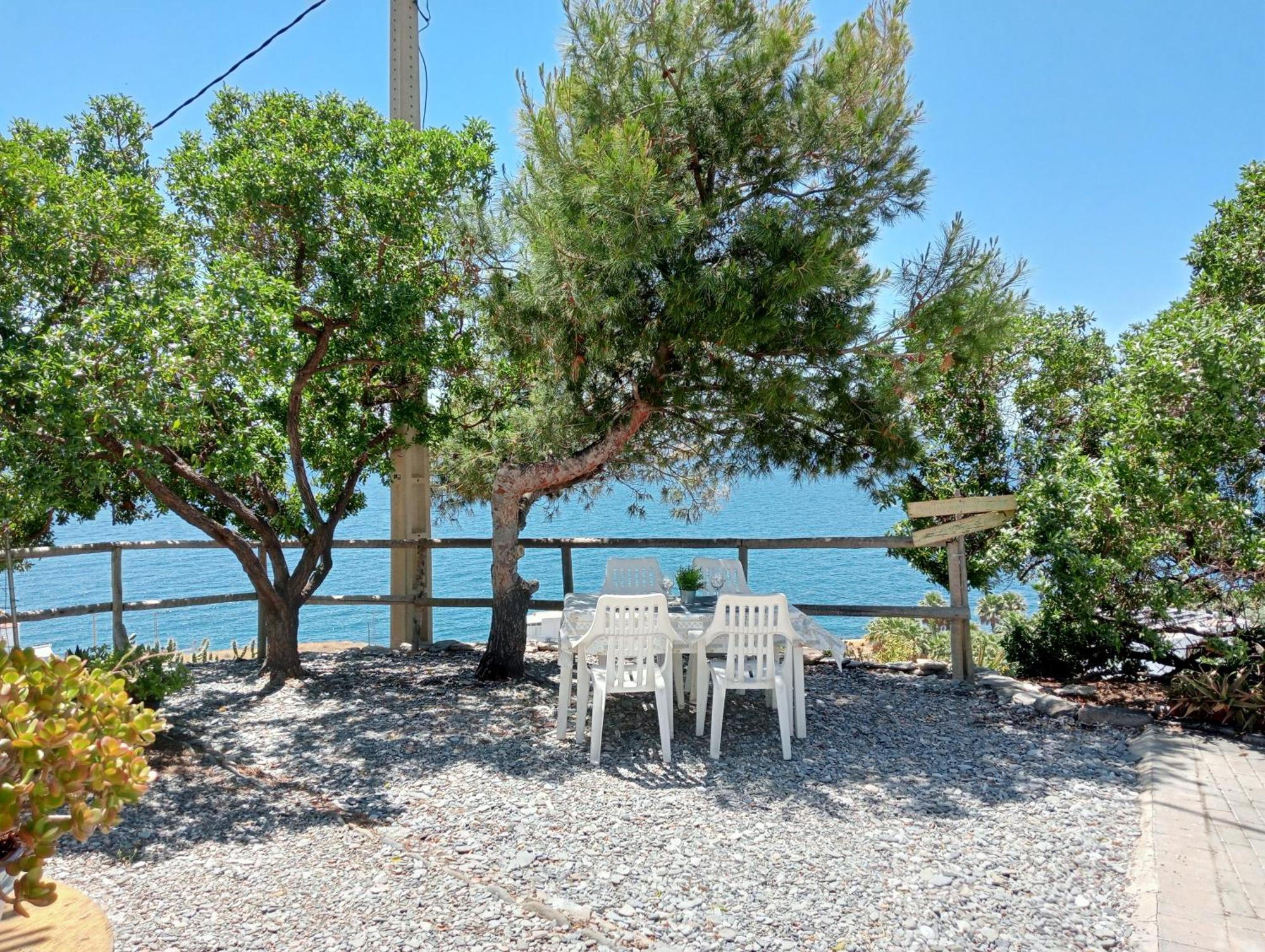 Vistas Al Mar Villa Adra Exteriör bild